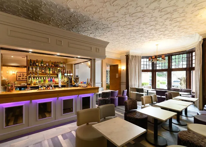 Glynhill Hotel & Spa Near Glasgow Airport